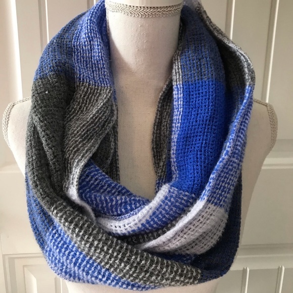 Gray/Blue/White Knit Infinity Scarf - Picture 2 of 5